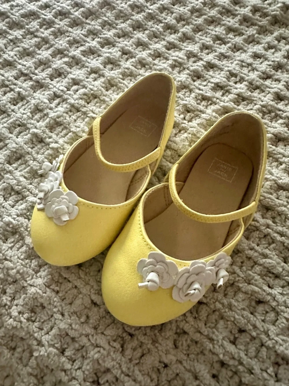 Yellow Leather Floral Mary Jane Shoes Toddler Girls Size 7